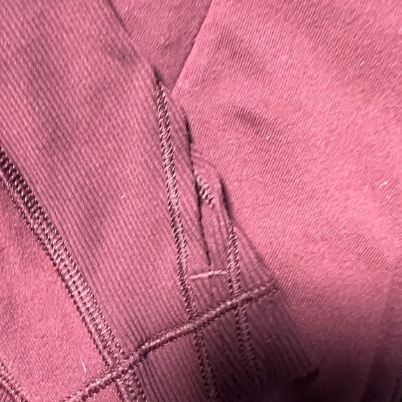 Lululemon Women Cute Sweater jacket- 8 - Picture 2 of 9